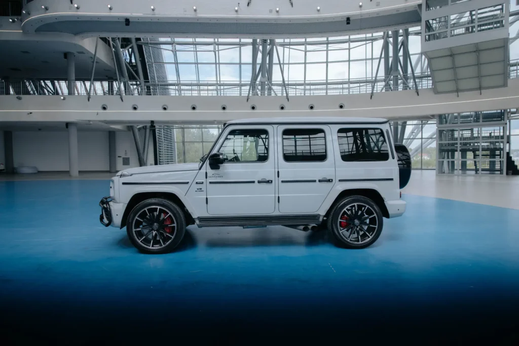 mercedes g63 amg z boku