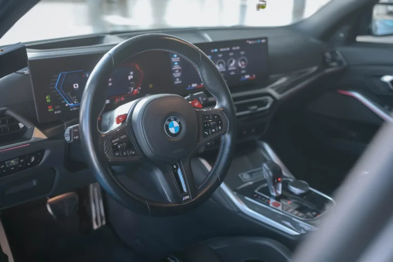 bmw m3 touring środek kokpit