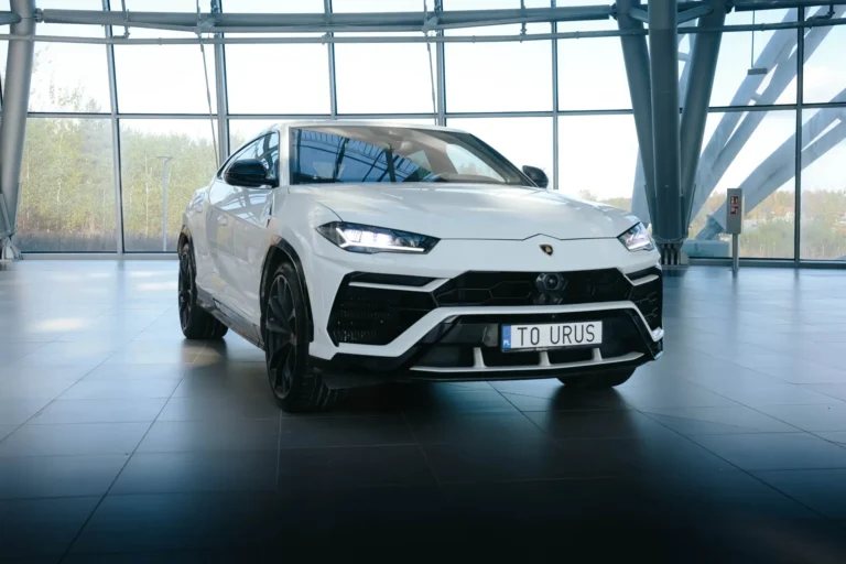 wynajem lamborghini urus
