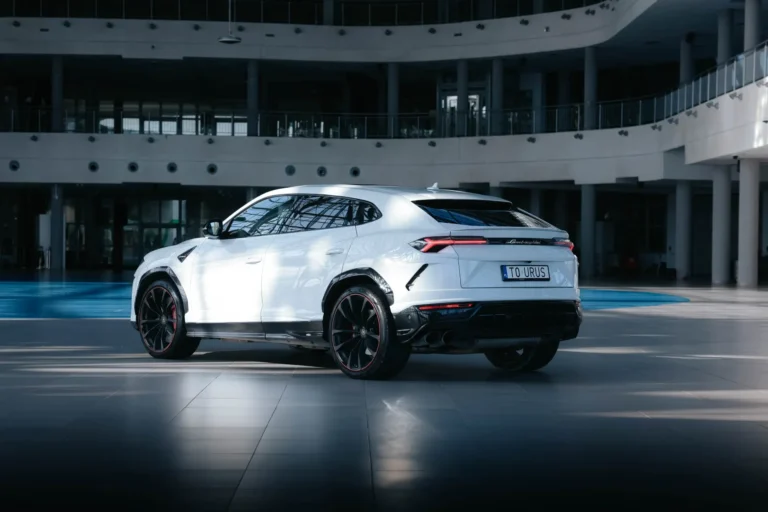 wypożyczalnia lamborghini urus
